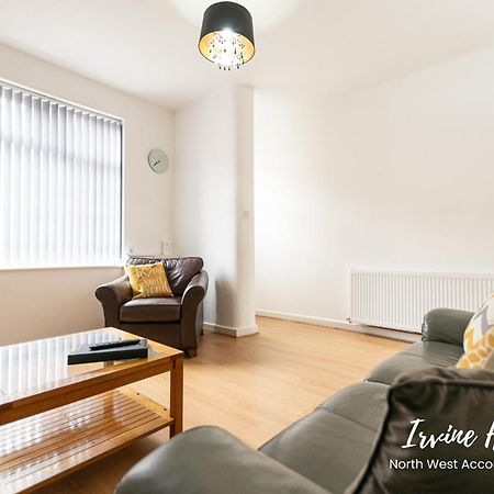 Irvine Contractor Accommodation Leigh  Dış mekan fotoğraf