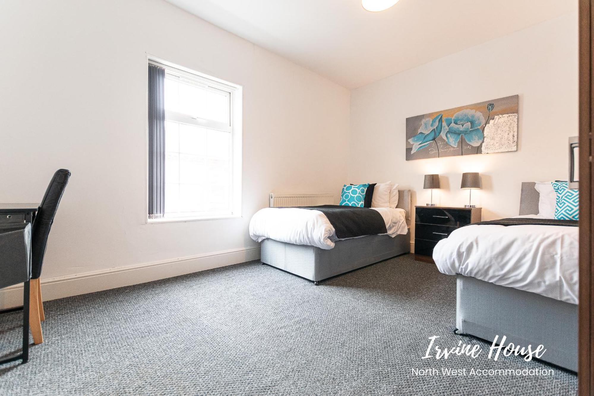 Irvine Contractor Accommodation Leigh  Dış mekan fotoğraf